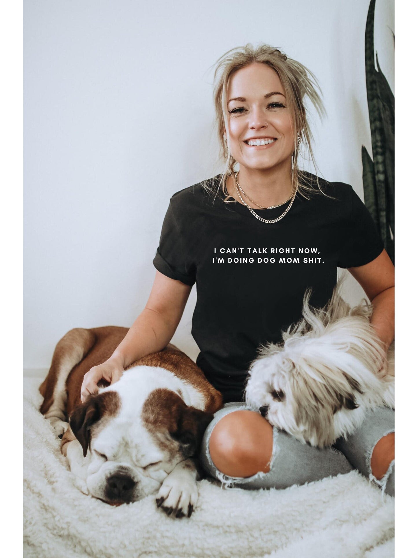 Dog Mom Tee